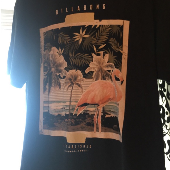 Black Billabong T-Shirt, - Picture 3 of 4